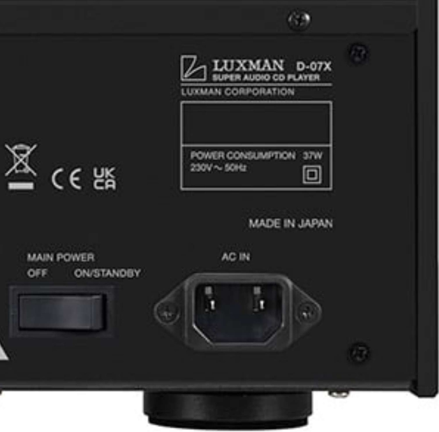 luxman-d-07x-black-edition-ulepszone-gniazdko ulepszone gniazdko odtwarzacza Luxman D-07X Black Edition